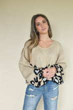 Load image into Gallery viewer, Must Have Leopard Oversized Sweater